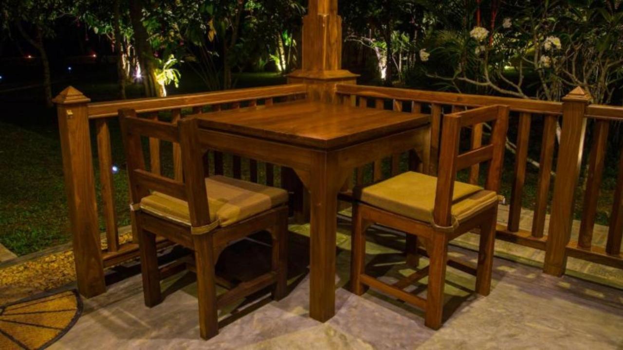 Birds Paradise Cabanas Unawatuna Bagian luar foto