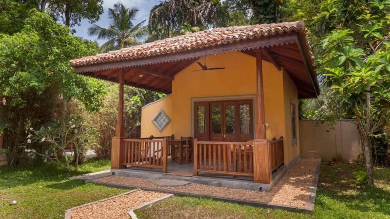 Birds Paradise Cabanas Unawatuna Bagian luar foto