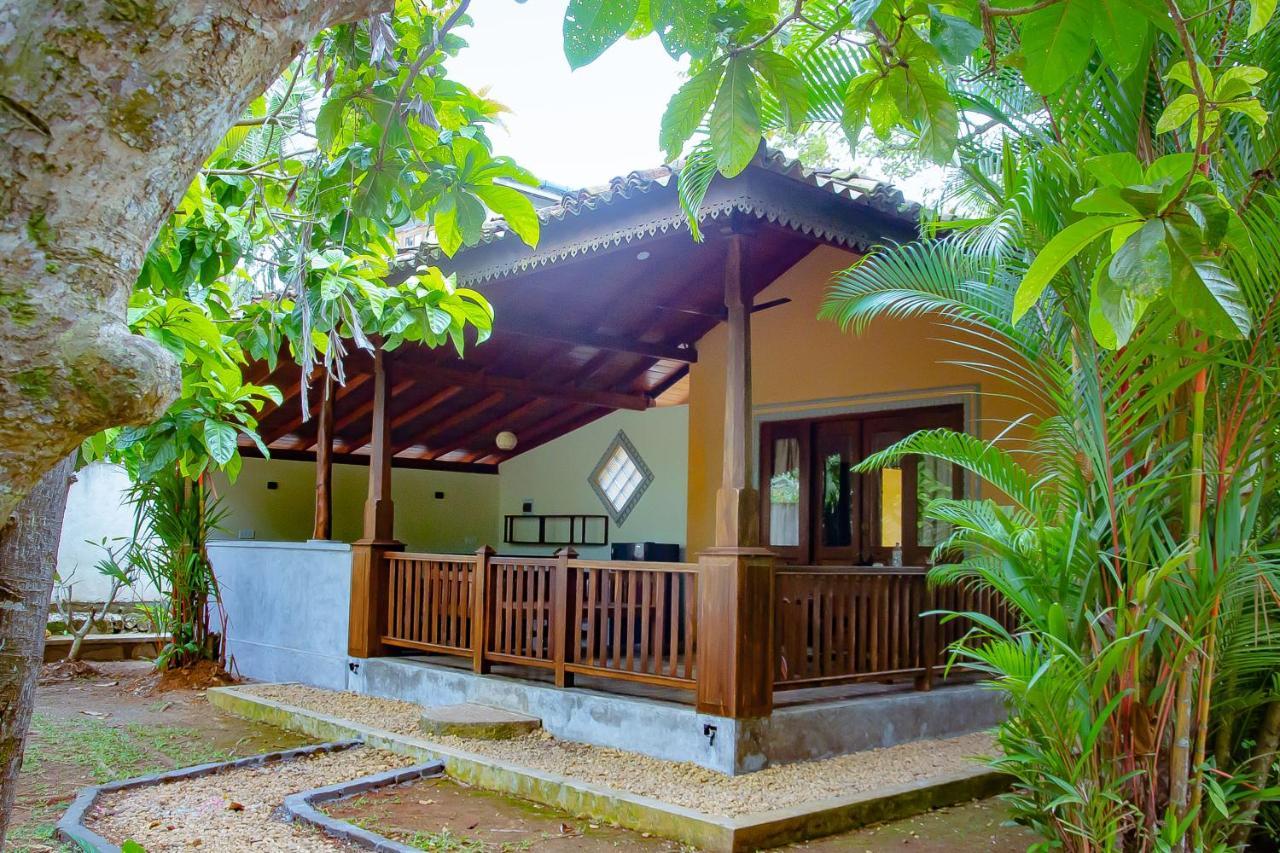 Birds Paradise Cabanas Unawatuna Bagian luar foto